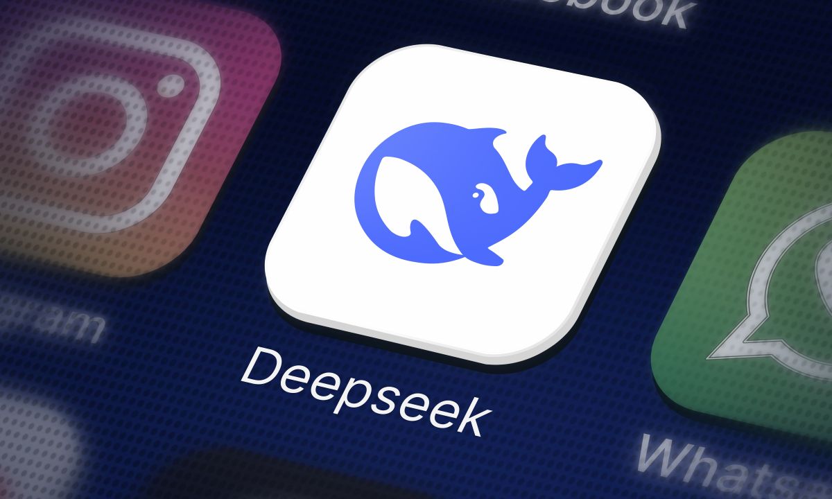 DeepSeek Resumes Funding Round to Raise $8 Billion