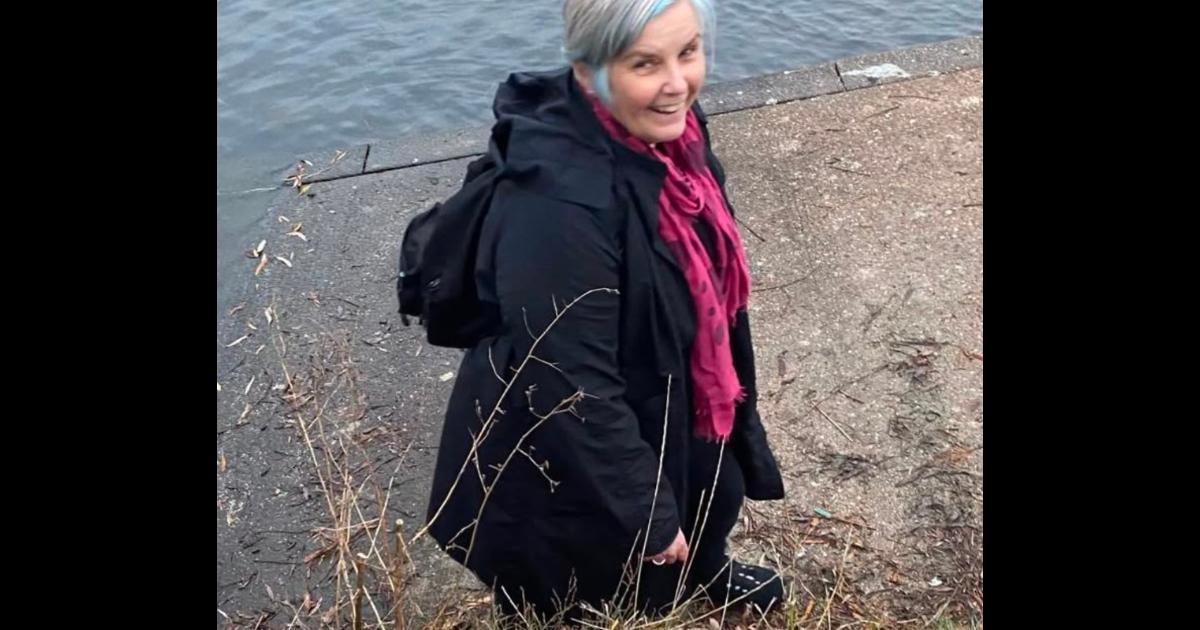 Family pays tribute to woman who died 11 days after crash on A26