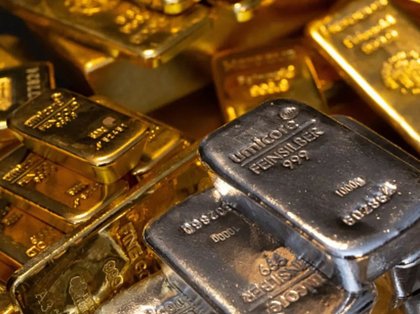 Precious metals continue to see volatility spikes as correction danger builds