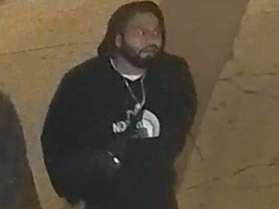 Man sought for west-end stabbing; suspect caught on camera in Dairy Queen heist