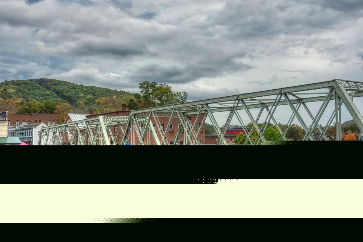 Beautiful Massachusetts Bridge is Recognized as the Most Impressive Bridge in the State