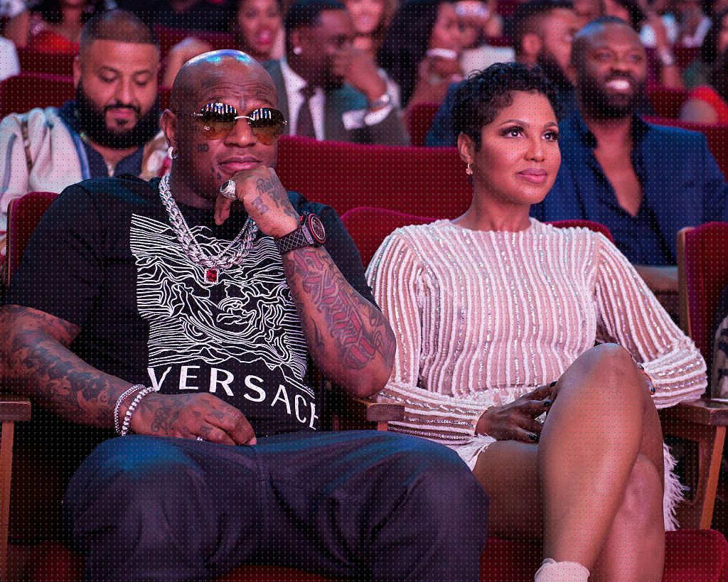 Toni Braxton Celebrates 2nd Wedding Anniversary By Posting Wedding Photos Without Birdman