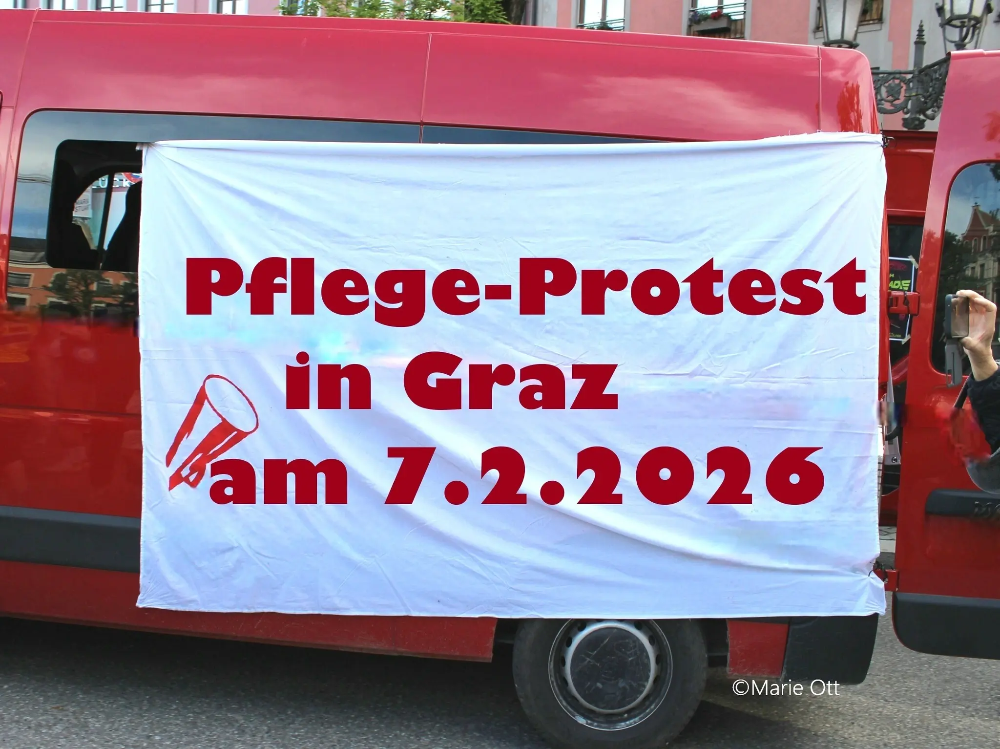 DEMONSTRATION in Graz am 7. Februar 2026 für das Pflegepersonal und gegen die Senkung vom Pflege-Personalschüssel!