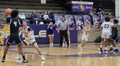 REPLAY: GHS Silver Streaks boys basketball vs Taylorville @ Taylorville Holiday Tournament