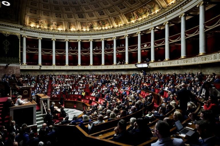 A l'ouverture de la session, le RN de retour dans les instances de l'Assemblée