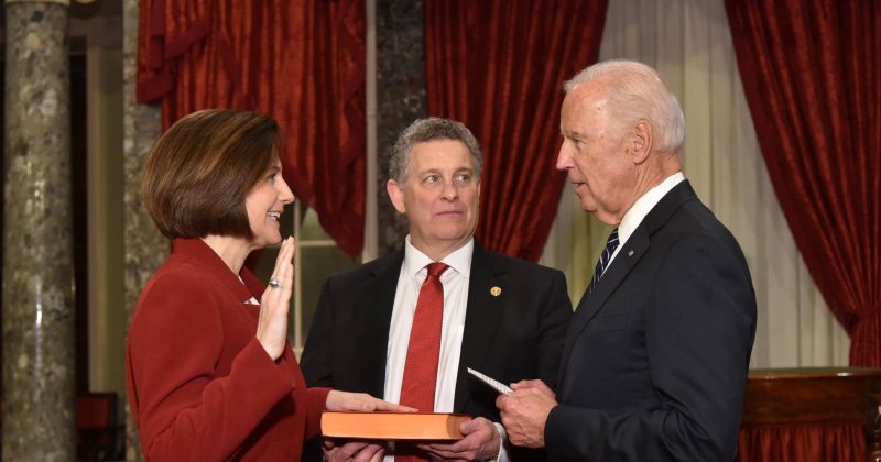 Sen. lummis rejects latest cortez masto proposal on digital-asset bill, citing shortfalls in developer protections