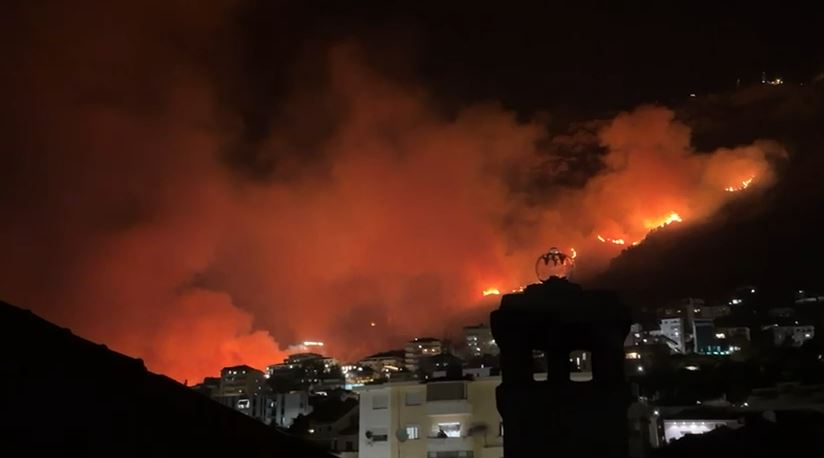 Përparon zjarri në Krujë/ Urdhërohet evakuimi i banorëve në Barabit–Lluban. Raportohet për shpërthime armatimesh
