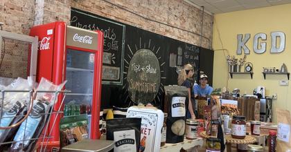 SEE HOW: A peanut stand became Bainbridge’s marketplace gem