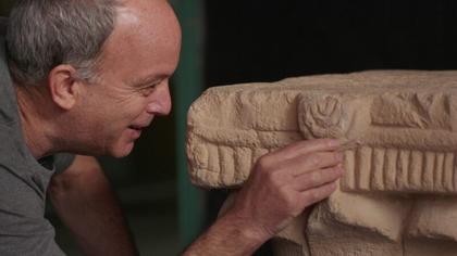Unique 1,500-Year-Old Stone Capital Featuring Eight-Branched Lamp to Be Unveiled in Jerusalem