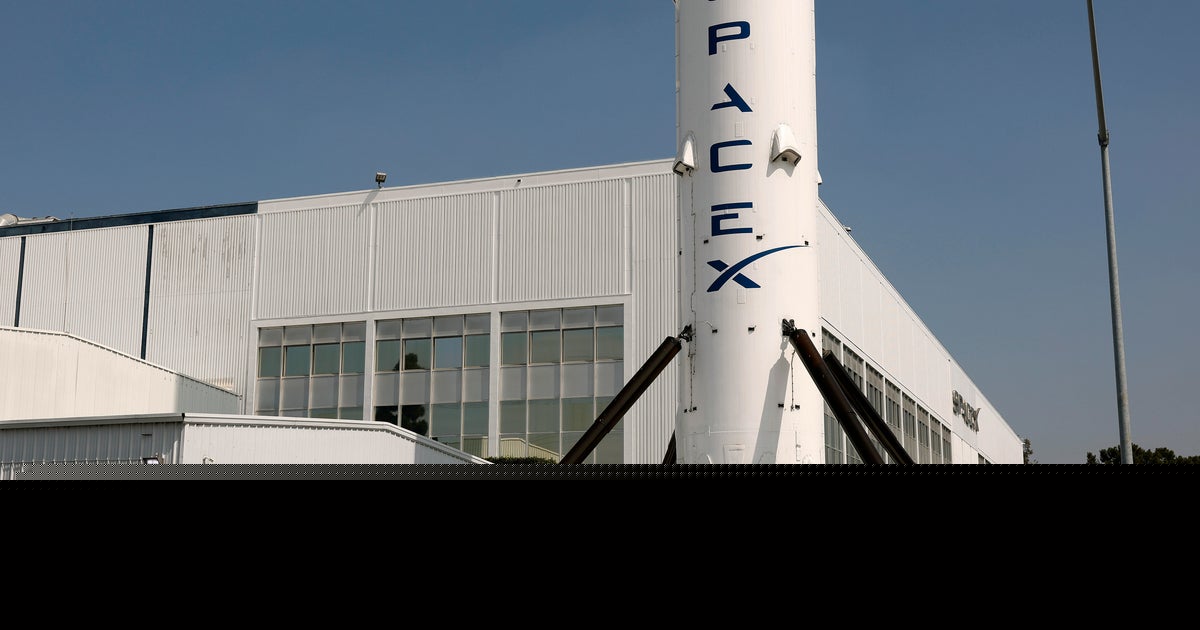 SpaceX shows strong growth in its first earnings report since IPO