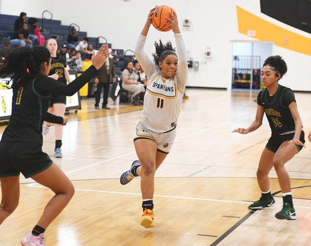 Undefeated Lathrop blows past Grace Davis in second half