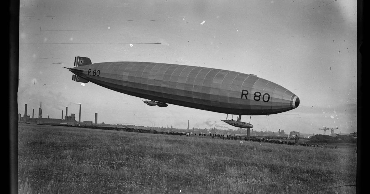 Photos show when Barrow crowds stopped to watch airships overhead