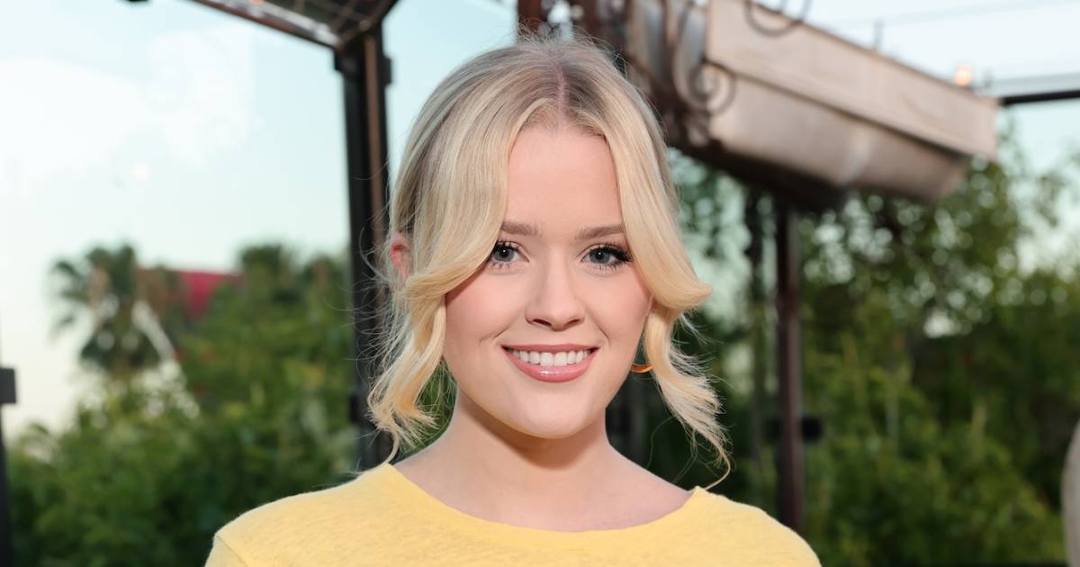 Ava Phillippe Shared Advice About Managing Anxiety Every Teen Should Hear