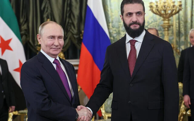 Putin recibió al presidente interino de Siria para discutir la permanencia de bases militares rusas