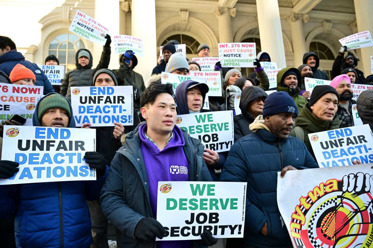 Uber, Lyft drivers celebrate as City Council overrides Adams’ veto of ‘unfair deactivations’ ban bill