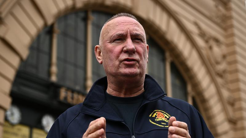 IBAC finds Daniel Andrews approved secret firefighters union deal that breached Victorian government rules