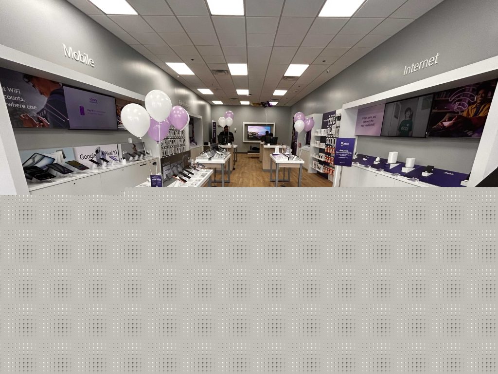 3 Xfinity Stores opening as new service rolls out