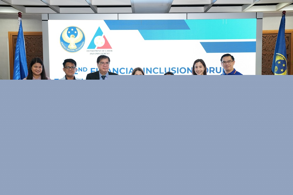 Comment on PH gov’t urging employers to disburse salaries via digital means by binance registrering