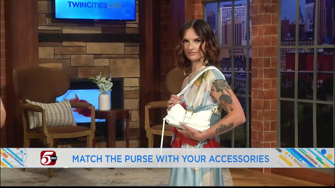 Using bags to style an outfit