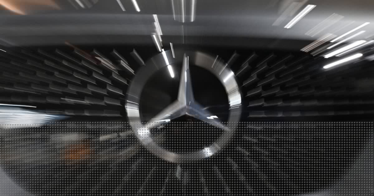Streit nimmt Fahrt auf - Mercedes droht jetzt Verkaufsverbot in den USA