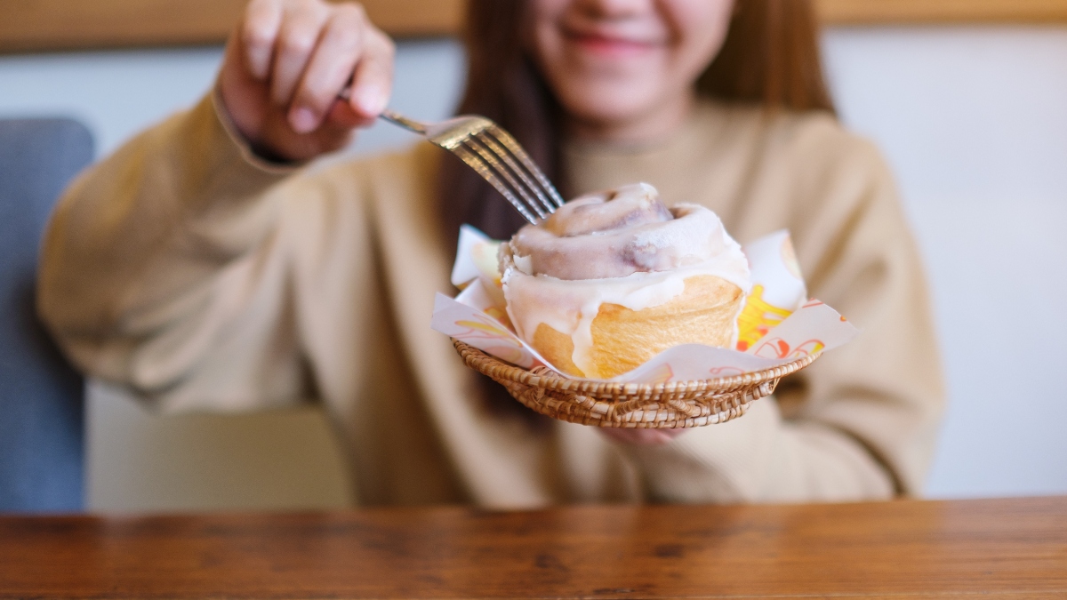 Celebrate National Cinnamon Day with Tasty Deals at Kroger and Cinnabon