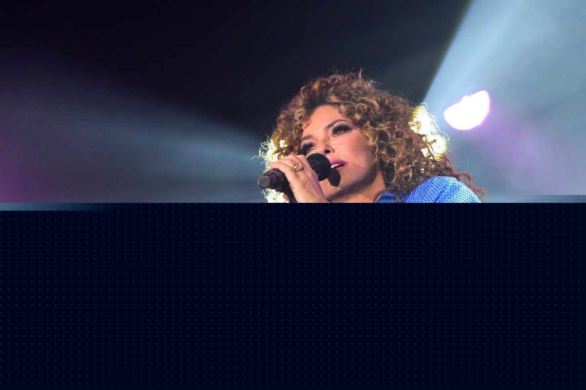 Shania Twain Revisits the Childhood That Changed Everything