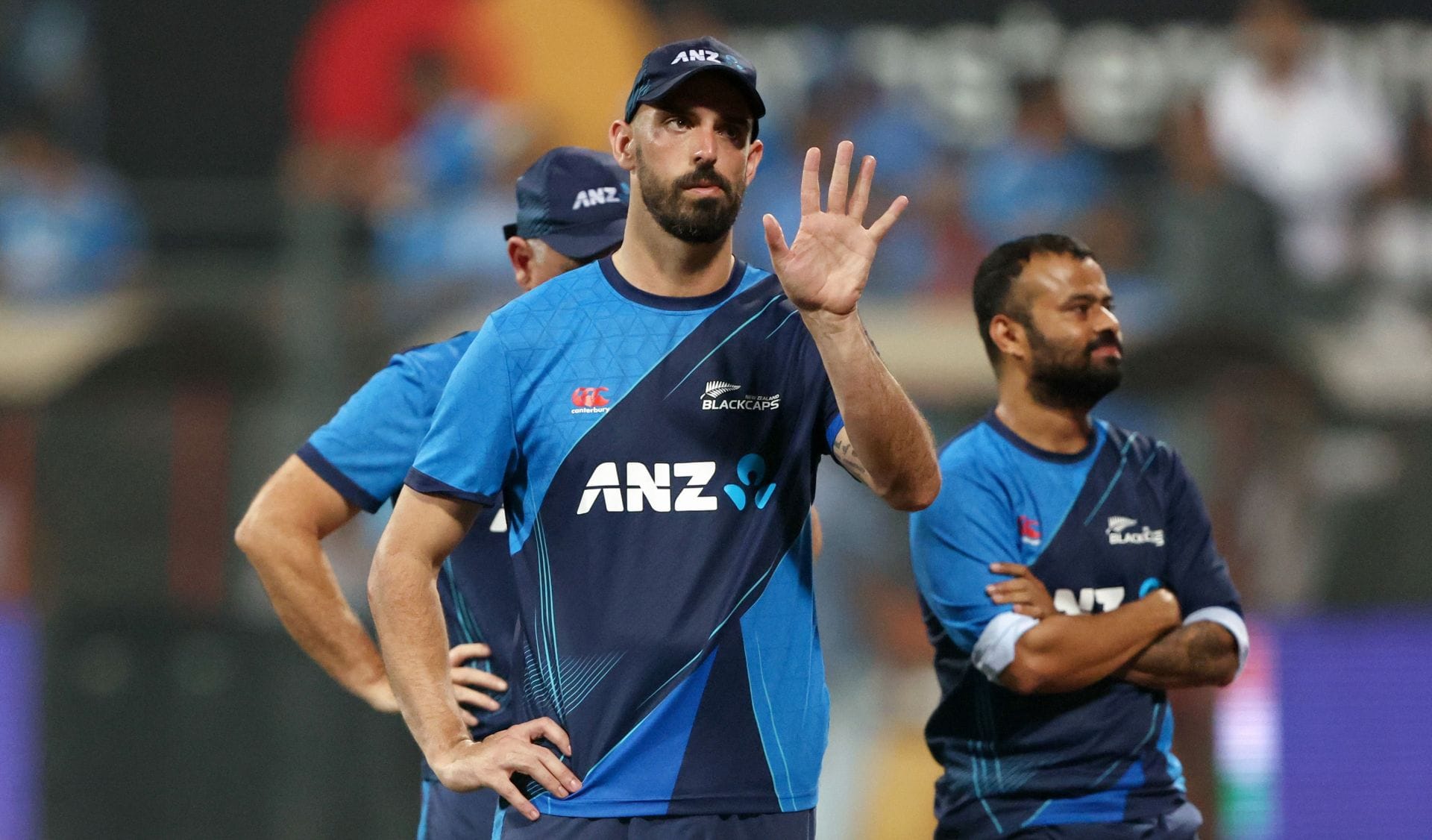 Daryl Mitchell gives batting tips to Team India star after IND vs NZ 2026 4th T20I [Watch]