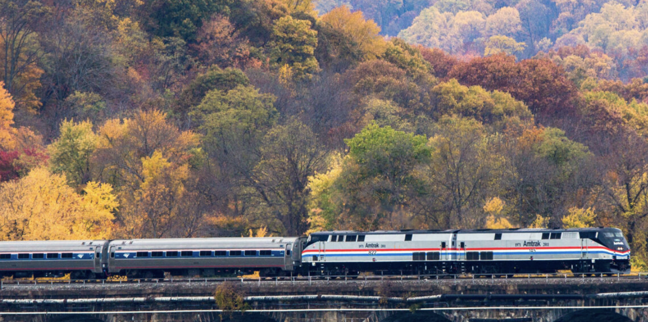 Amtrak Announces Falling Fares Sale