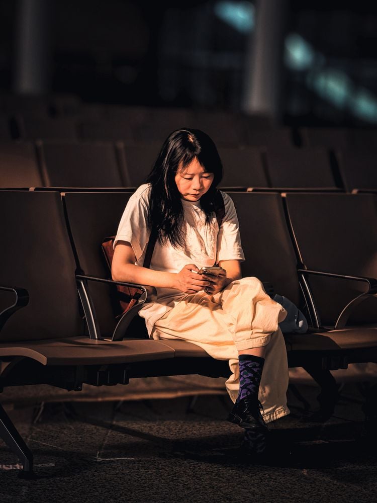 Interview studies of remote workers who travel solo consistently surface loneliness and fear of missing out as recurring themes, while separate research finds solo female travellers rate psychological and physical risk far higher than the financial risk men report worrying about most