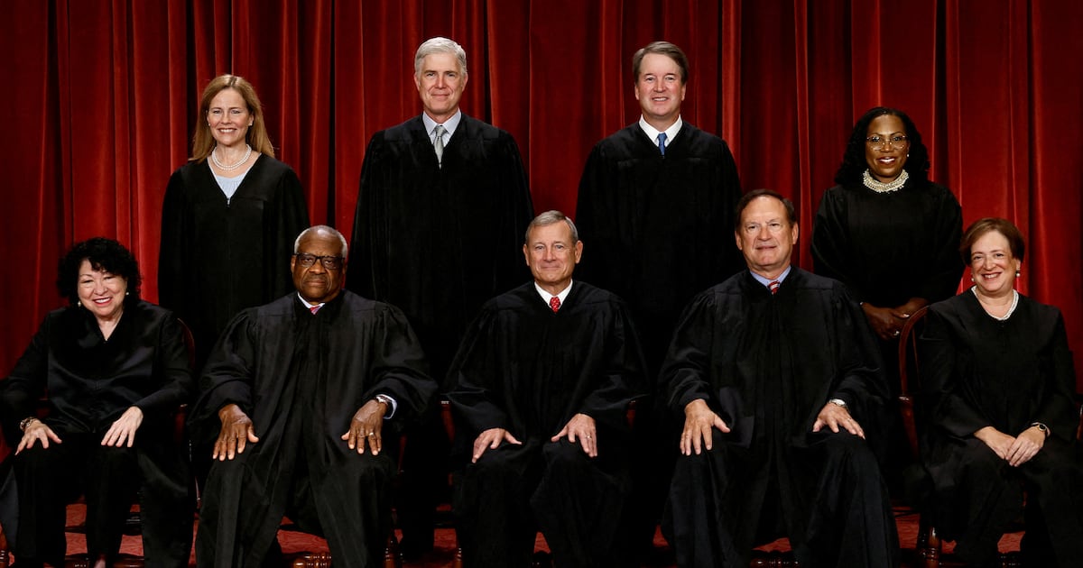 Supreme Court Justices’ Rift Spills Into Public