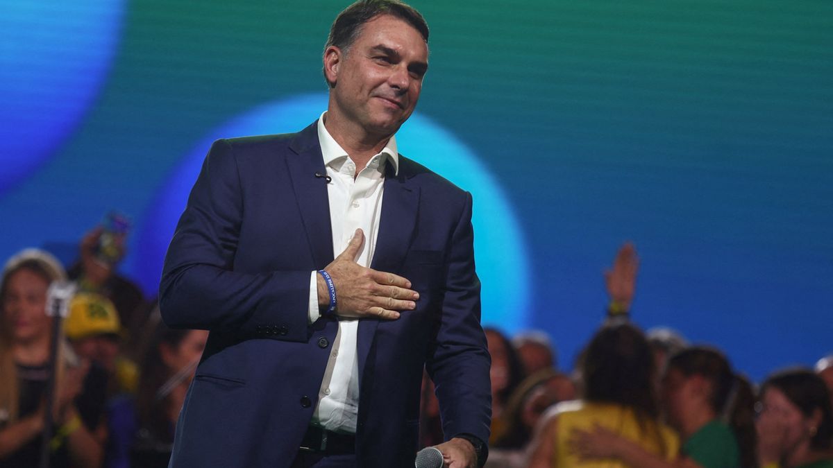 Bolsonaros Sohn tritt bei Präsidentenwahl in Brasilien an