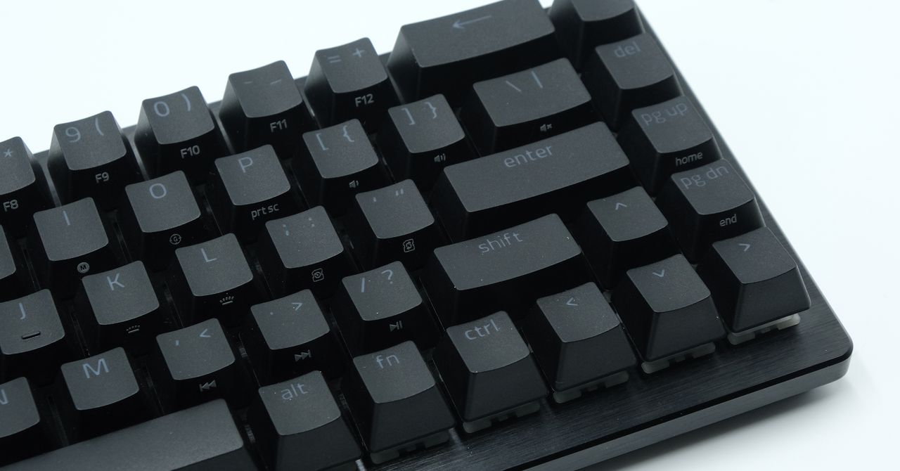 Razer Huntsman V3 HE Review: Jumping on the Bandwagon
