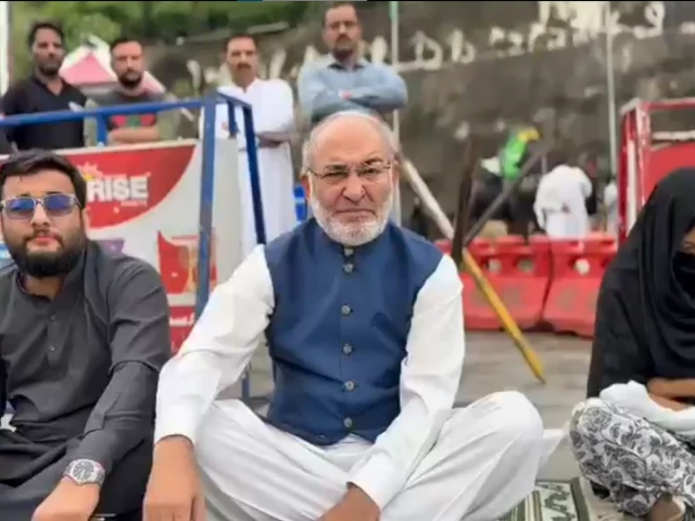 Islamabad ATC grants police 3-day physical remand of former senator Mushtaq Ahmad in AJK protest case