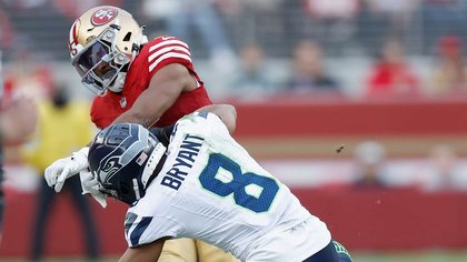 49ers can sign 1 free agent to address key need while hurting an NFC West rival