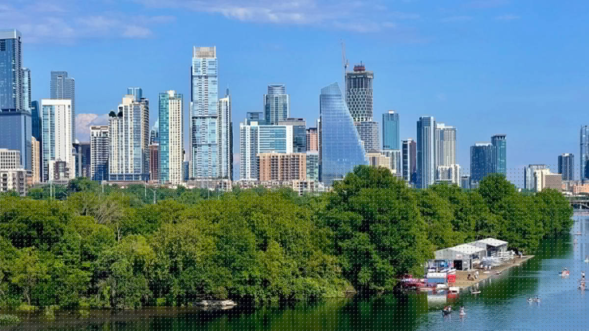 Where to Stay in Austin (10 Best Places, By a Local)