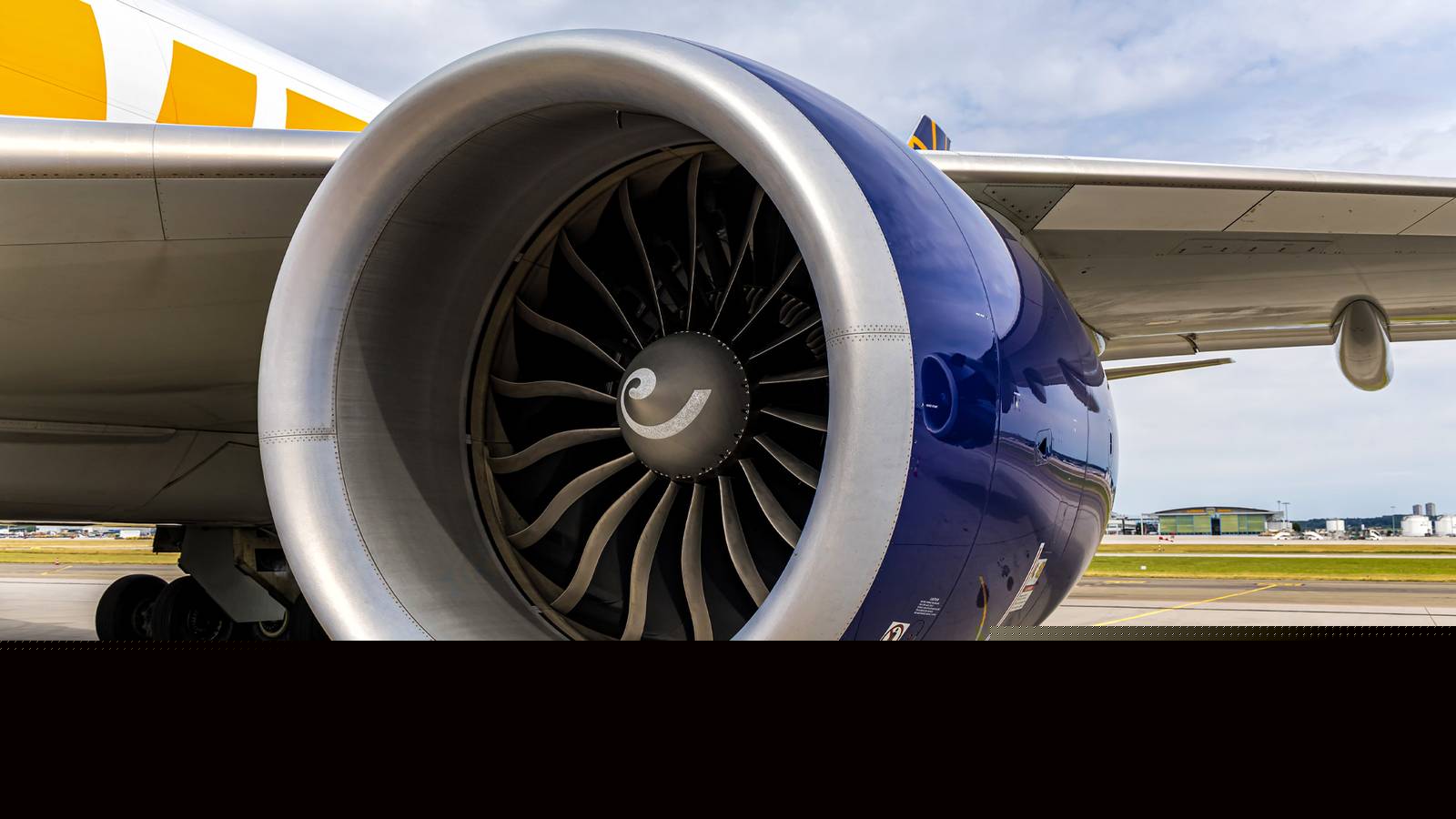 How Much Does A Boeing 747 Engine Cost?