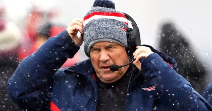 Tom Brady & Patrick Mahomes React to Bill Belichick’s Hall of Fame Snub