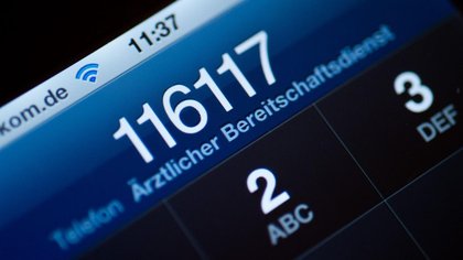Ärzte-Hotline: "Arztruf Hamburg" 116 117 wird immer beliebter