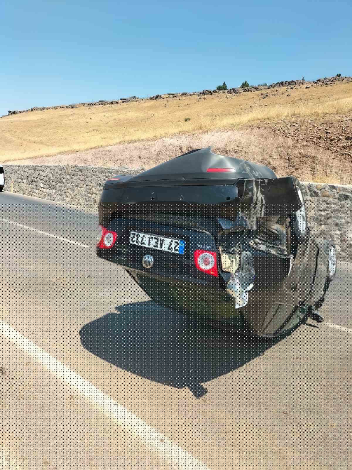 Diyarbakır-Mardin yolunda iki kaza: 3 yaralı
