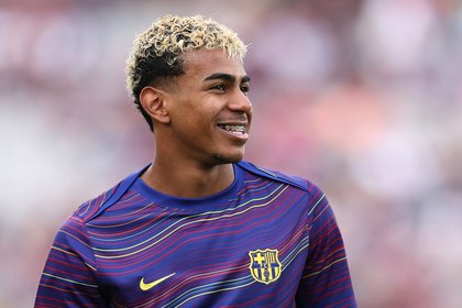 Barcelona vs PSG live: Champions League holders face Luis Enrique’s old club in heavyweight clash