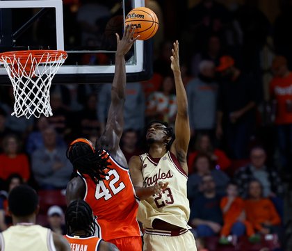 William Kyle is among nominees for a national basketball award