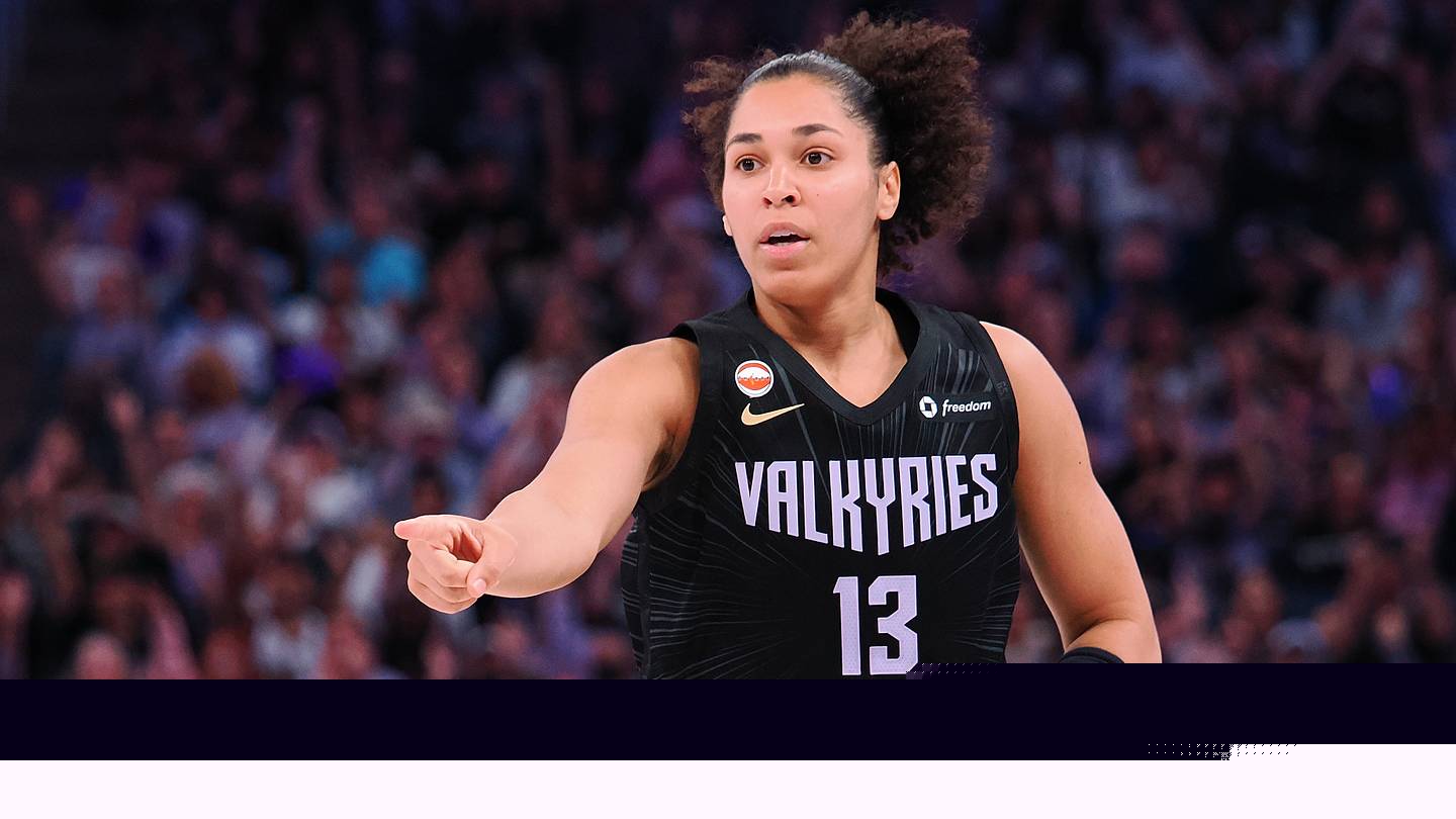 Janelle Salaun owns the WNBA Sixth Player of the Year race over Sophie Cunningham