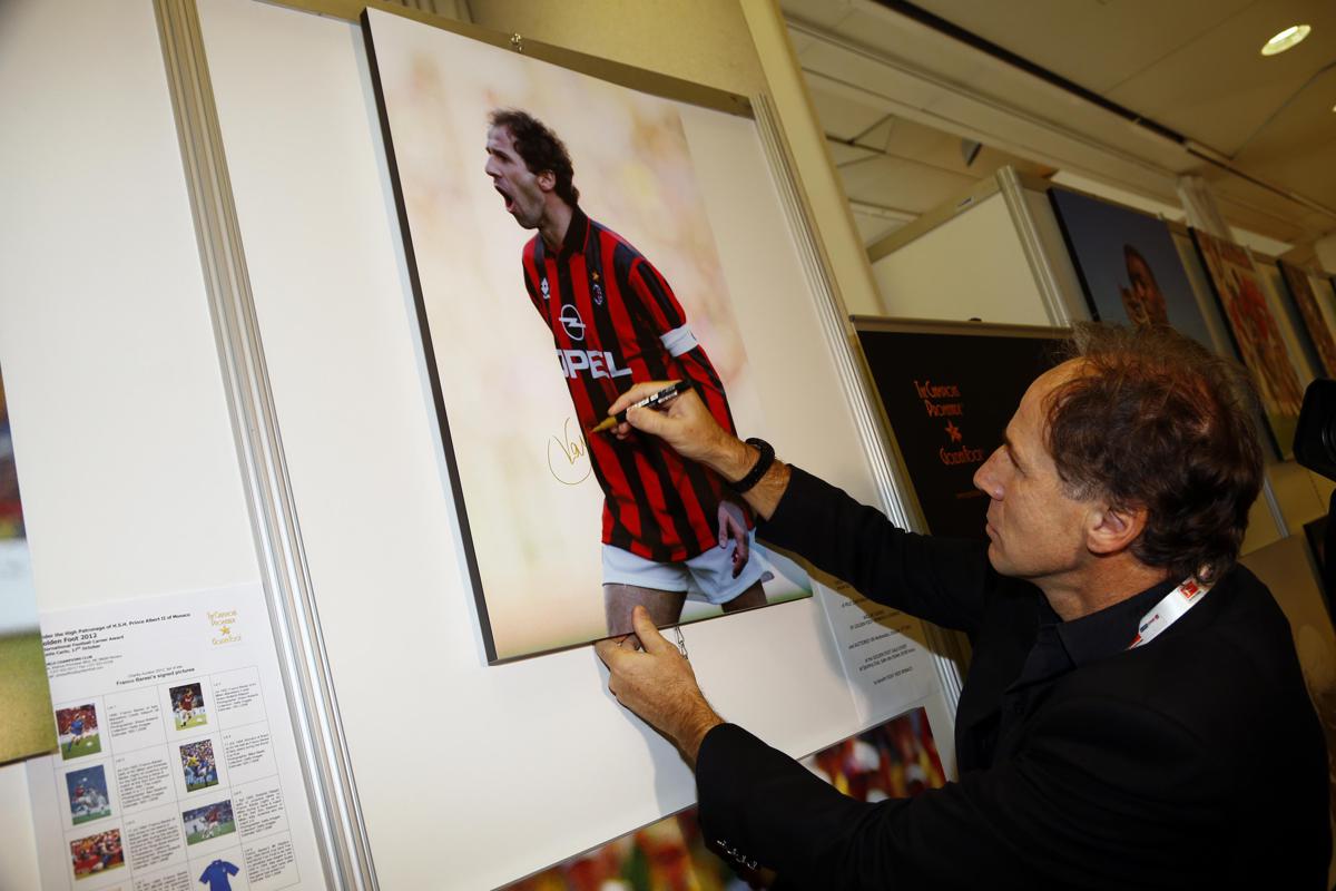 Franco Baresi, Milano si ferma per l’ultimo saluto al capitano del Milan