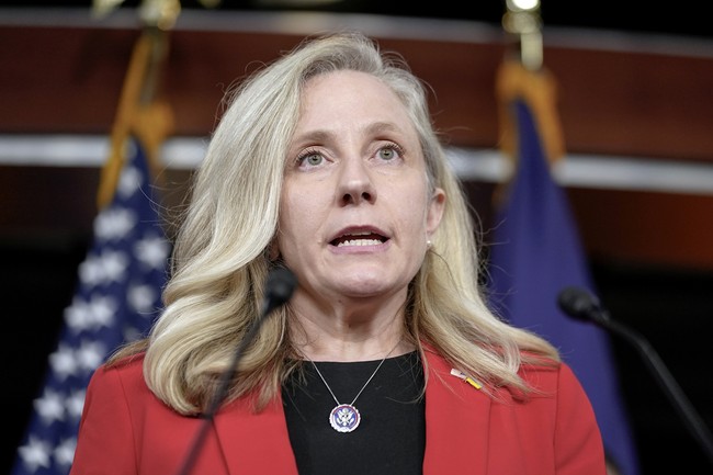 LOL, the BOOS! Abigail Spanberger Served Up a BRUTAL Heapin' Helpin' of REALITY at SWVA Event (Vid)