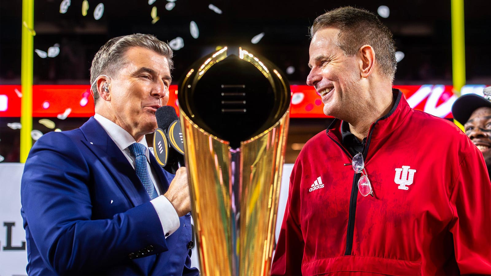 Brett McMurphy not buying exec’s ‘bulls**t’ after Big Ten, SEC ruin expansion talks for the College Football Playoff