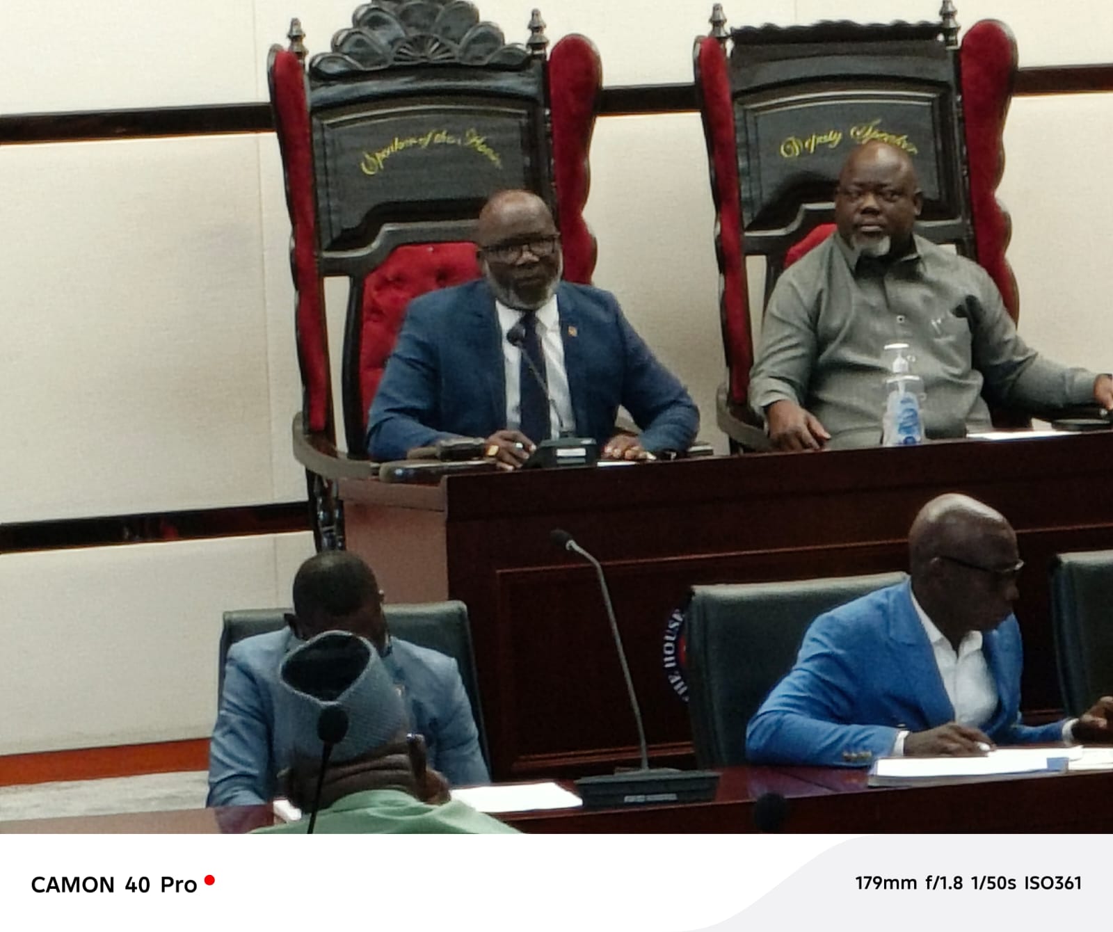 House review status of volunteer teachers and health workers