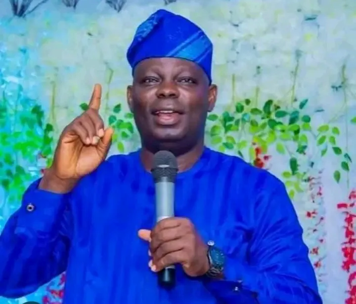 BREAKING: Police Arrest Osun Commissioner, Adeleke Campaign Leader in Ilesa