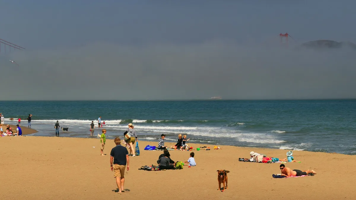 Mother notices a stranger pointing his phone at her 13-year-old at the beach. Then police arrive to find he’d already deleted the photos