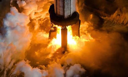 The United States Losing the Race Back to the Moon Because of… SpaceX!