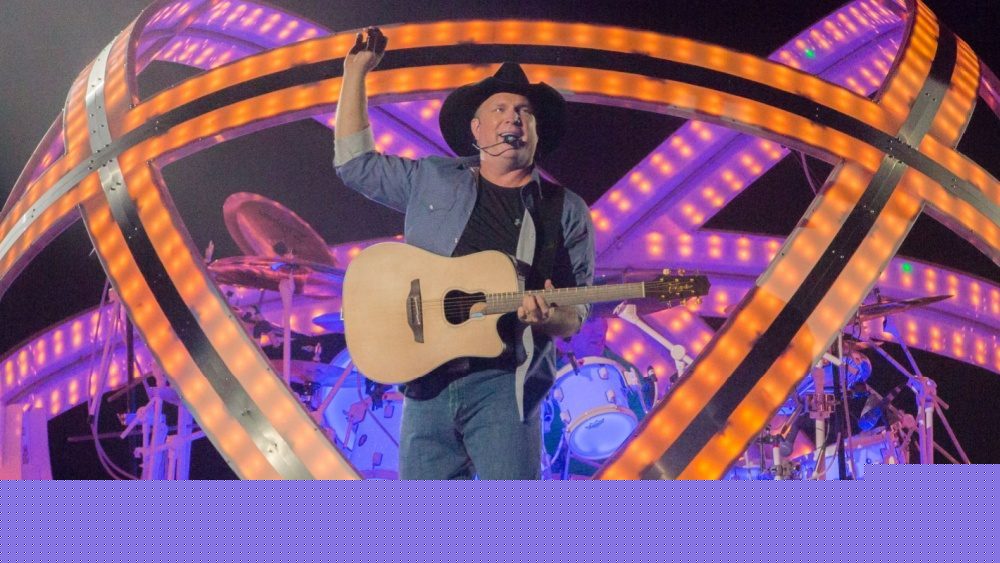 Garth Brooks adds more dates in Chicago on his ‘Blame It All On My Roots’ retro arena tour